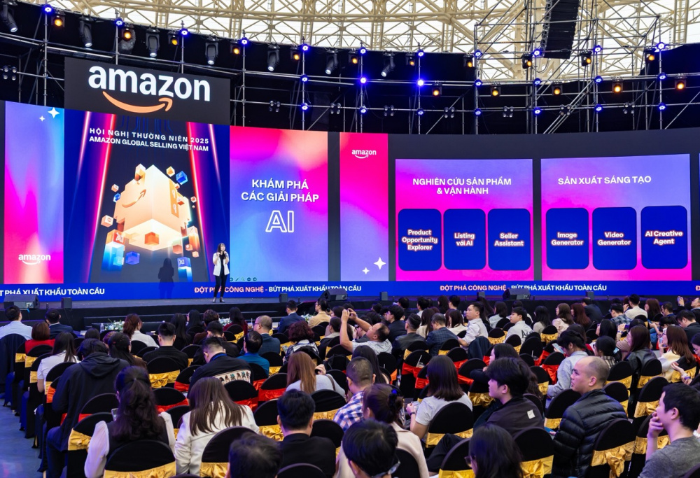 Bộ công cụ toàn diện ứng dụng trí tuệ nhân tạo (AI) mới cũng được giới thiệu tại Hội nghị