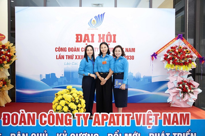 đại hội công đoàn apatit 4