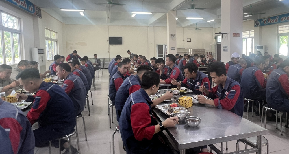 Khoảng sản Luyện kim Việt Trung