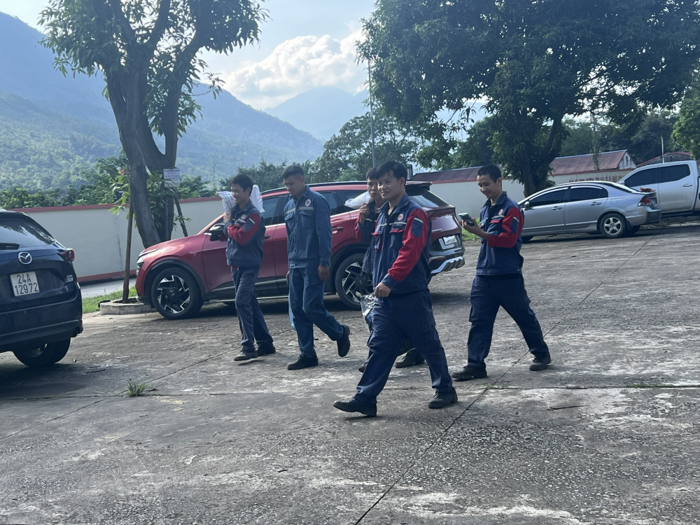 Khoảng sản Luyện kim Việt Trung