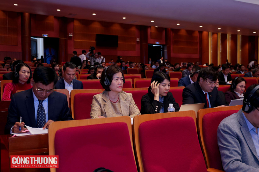 Nhiều kết quả quan trọng trong hoạt động thương mại biên giới Việt Nam - Lào