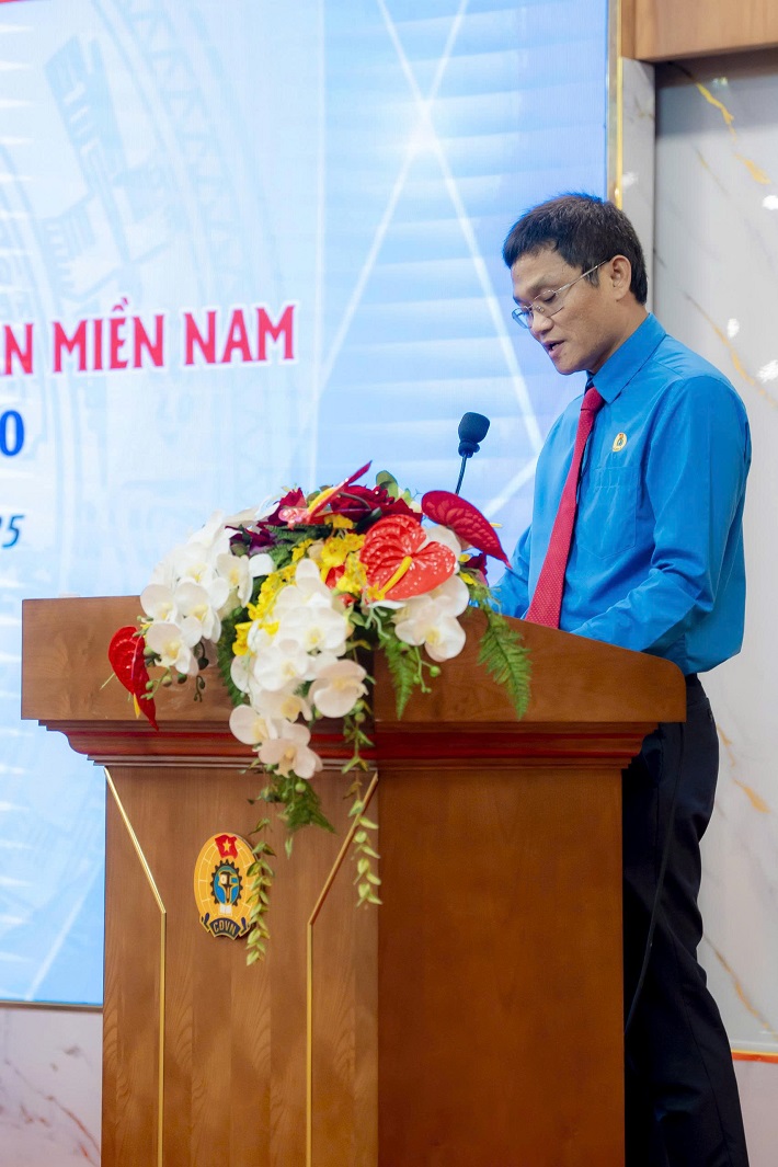 người lao đông 3