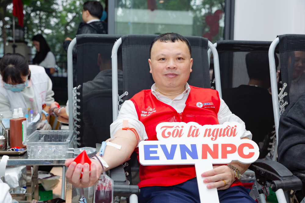 Tuần lễ hồng EVN