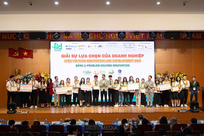 Các đội thi đạt giải sự lựa chọn của doanh nghiệp