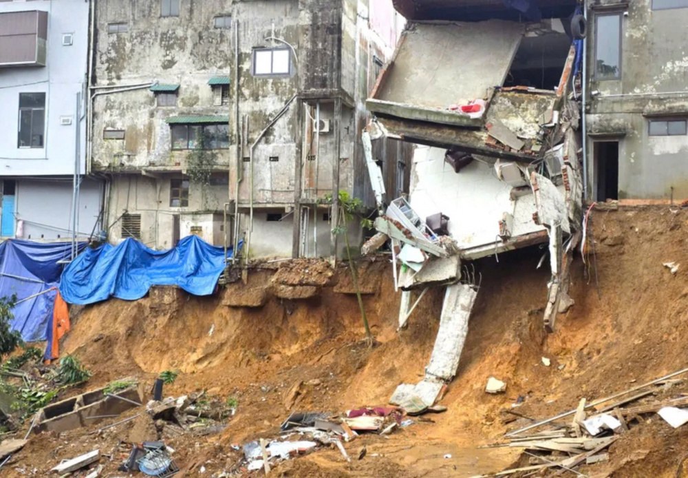 Sạt lở ở xã Khe Sanh, Quảng Trị