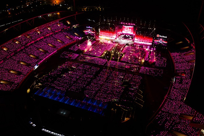 Dấu ấn See The Light: Kết nối 40.000 tri âm bằng cảm xúc