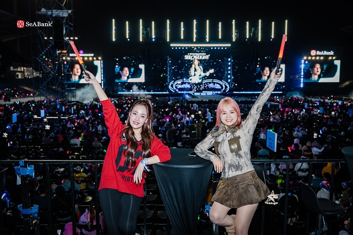 Dấu ấn See The Light: Kết nối 40.000 tri âm bằng cảm xúc