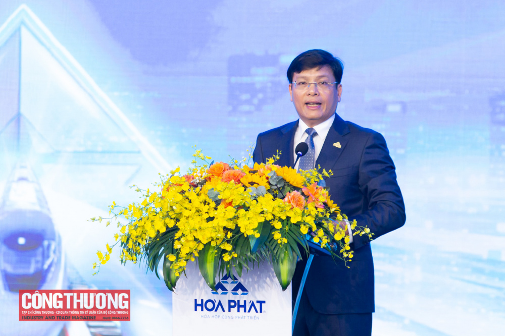 ông Mai Văn Hà - Giám đốc Công ty Cổ phần Ray và Thép đặc biệt Hoà Phát Dung Quất