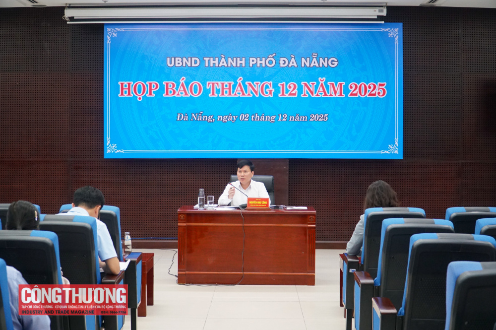 Đà Nẵng họp báo tháng 12/2025 thông tin về tình hình kinh tế - xã hội, quốc phòng - an ninh 11 tháng năm 2025