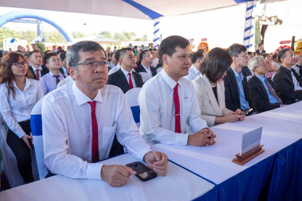 Nhập chú thích ảnh