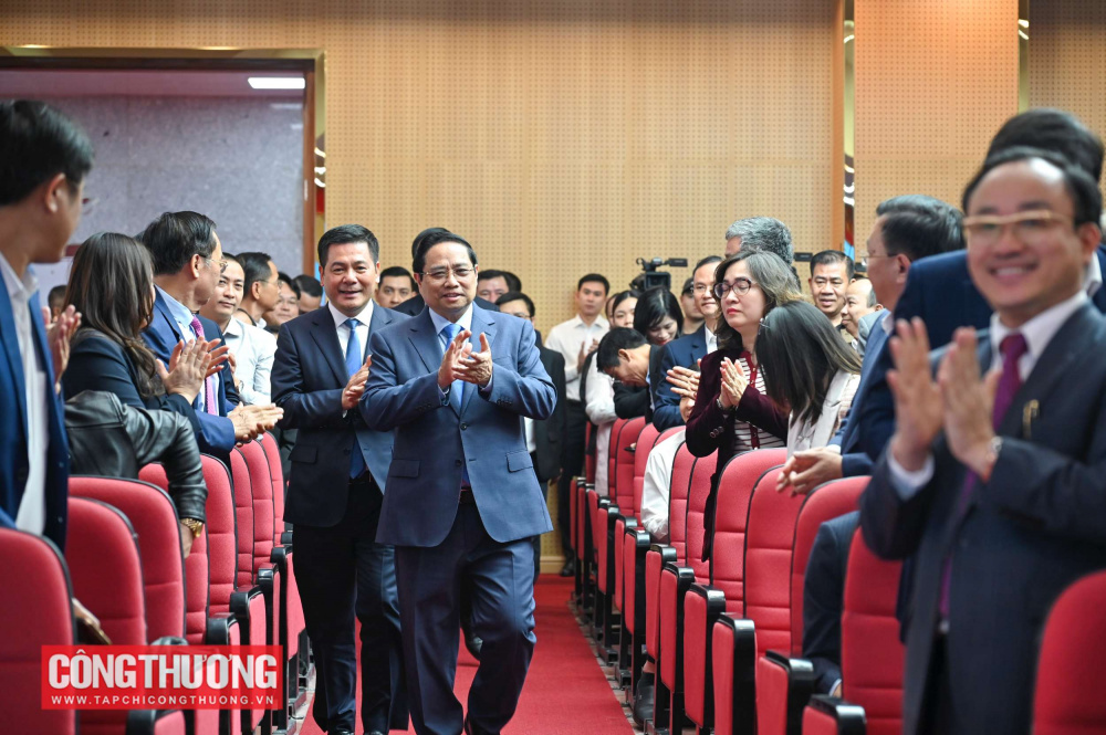 Thủ tướng Phạm Minh Chính: Ngành Công Thương phải phát huy "6 tiên phong"