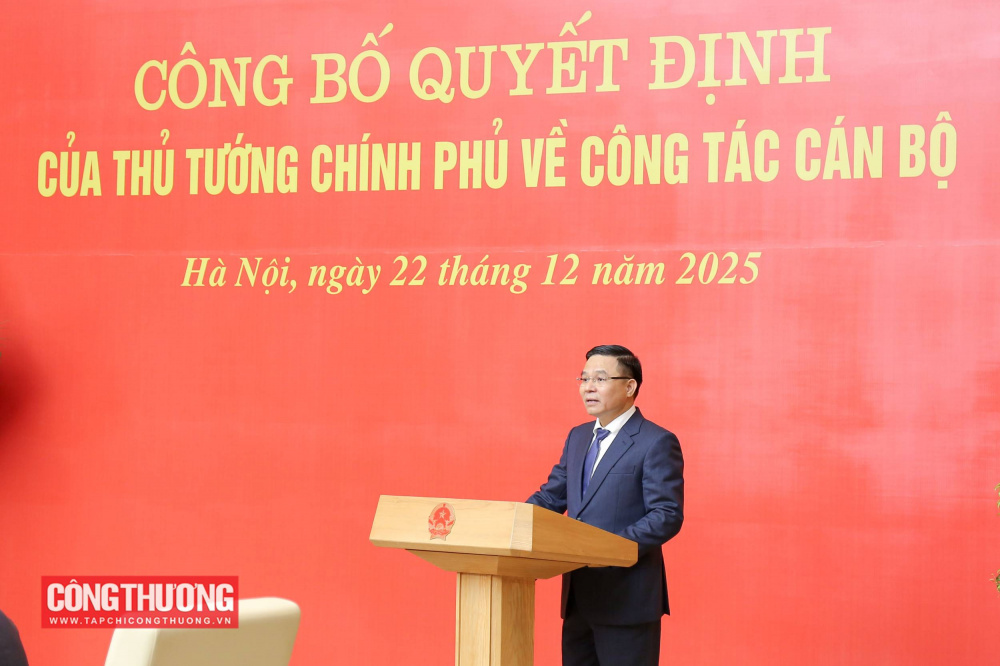 Đồng chí Lê Mạnh Hùng