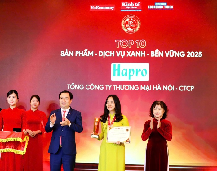 Gạo Hapro Thượng hạng ST25 được vinh danh TOP 10 tại Lễ công bố và vinh danh Sản phẩm – dịch vụ tin dùng Việt Nam 2025.