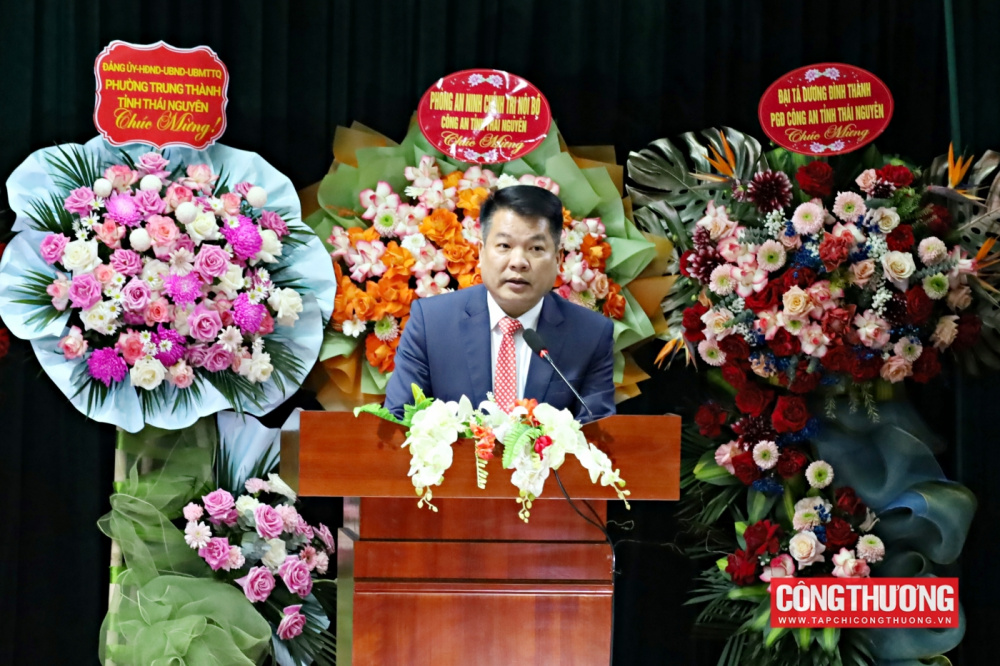 Lễ công bố Quyết định sáp nhập và đổi tên thành trường Cao đẳng Kỹ thuật Công nghệ Việt - Đức