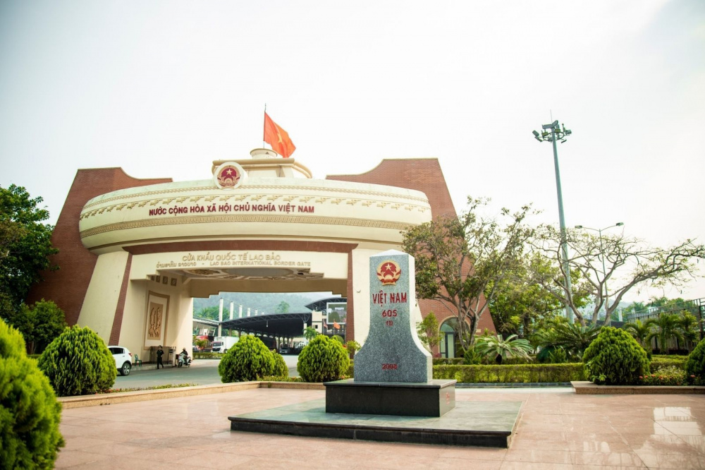 Thành lập Ban Chỉ đạo xây dựng Đề án Khu kinh tế thương mại qua biên giới chung Lao Bảo (Việt Nam) - Densavan (Lào)