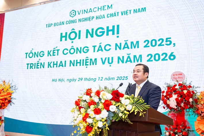 vinachem bứt phá toàn diện 3