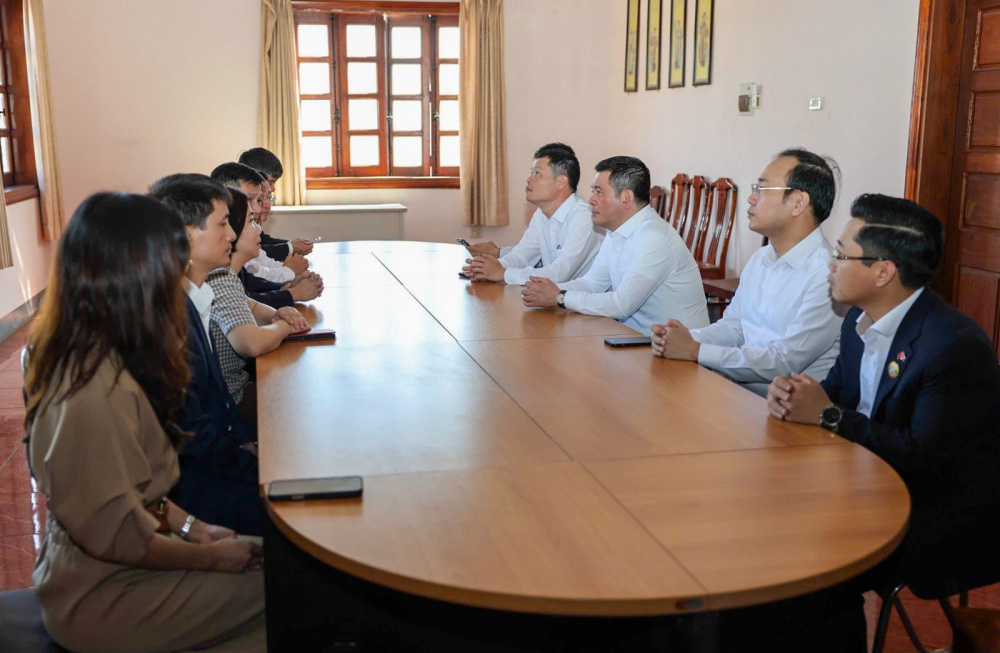 Thương vụ Việt Nam tại Lào