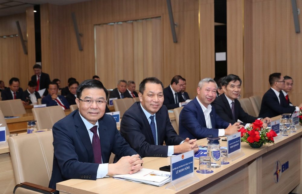 phát triển kinh tế - xã hội