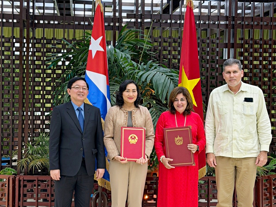 Việt Nam - Cuba: Củng cố và thúc đẩy hợp tác kinh tế sâu rộng