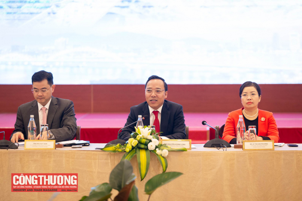 Thứ trưởng Bộ Công Thương Nguyễn Hoàng Long chủ trì Hội nghị ngành Công Thương các tỉnh, thành phố khu vực miền Trung - Tây Nguyên lần thứ XI năm 2025.