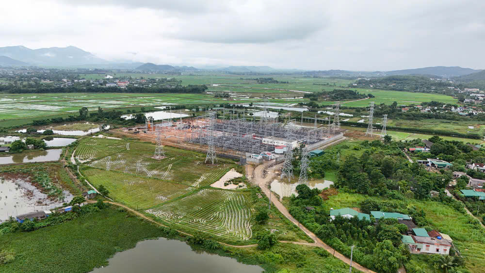 Trạm biến áp 220kV Nam Cấm