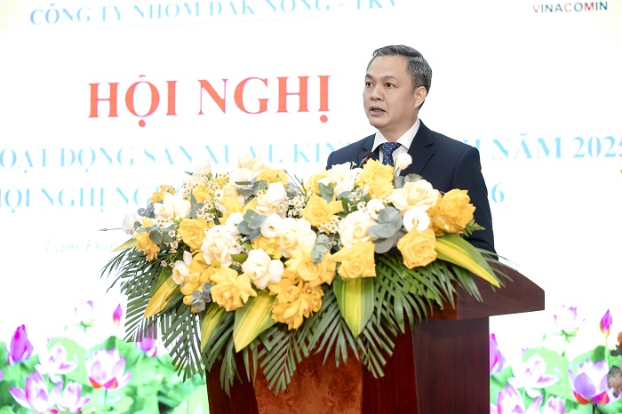 Giám đốc Công ty Nhôm Đắk Nông - TKV Nguyễn Bá Phong thông tin về những kết quả hoạt động của đơn vị trong năm 2025