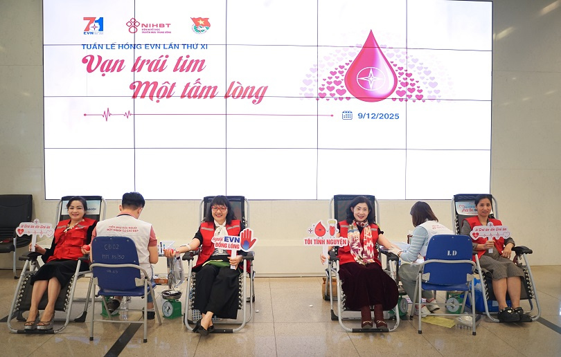 Tuần lễ hồng EVN lần thứ XI