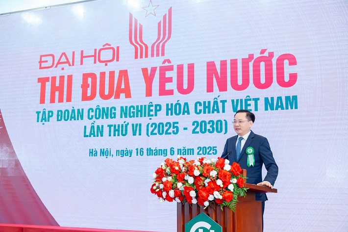 ông tú
