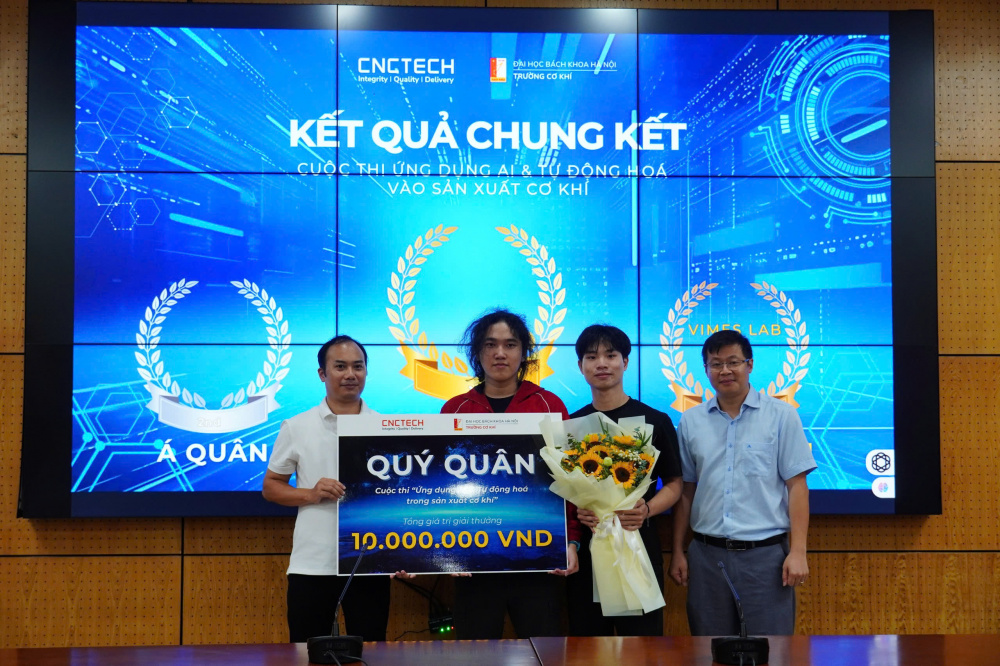 - DREAM TEAM – AI & IoT giám sát tình trạng động cơ trong sản xuất