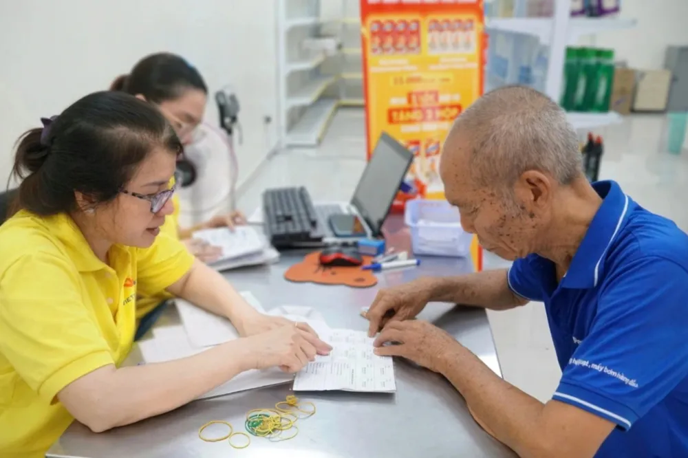 trợ cấp hưu trí xã hội