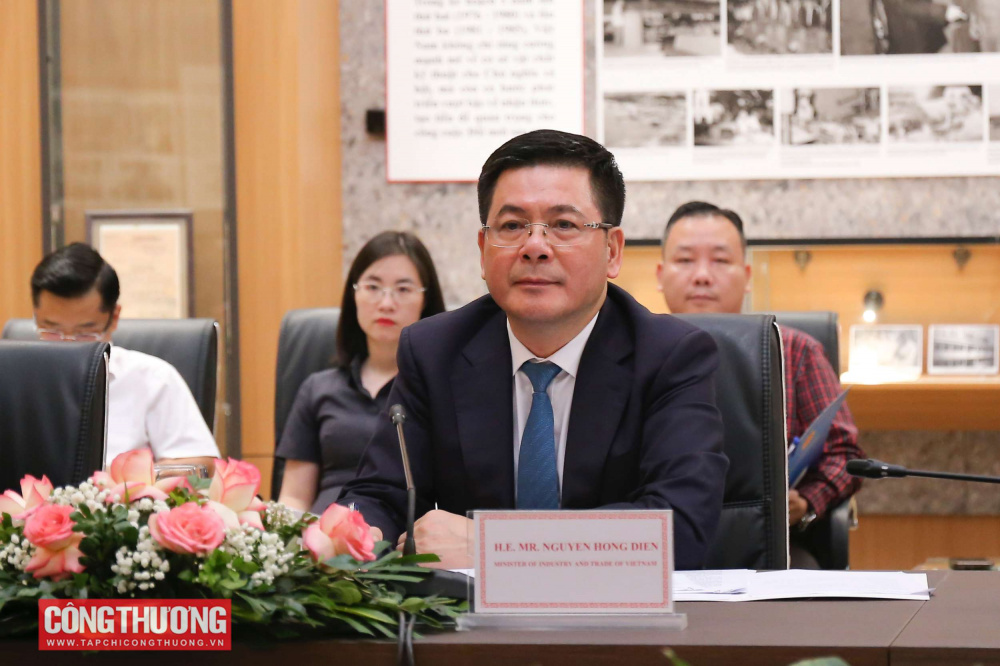Tạo điều kiện thuận lợi hỗ trợ doanh nghiệp chuyển đổi số trong logistics và phát triển nguồn nhân lực chất lượng cao
