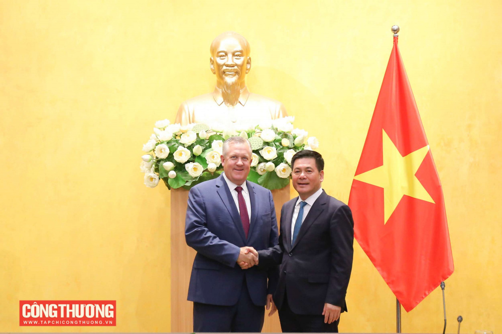 Tạo điều kiện thuận lợi hỗ trợ doanh nghiệp chuyển đổi số trong logistics và phát triển nguồn nhân lực chất lượng cao
