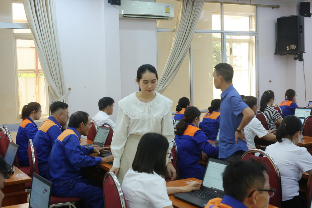Tổ giám thị sát sao trong công tác giám sát tại hội thi
