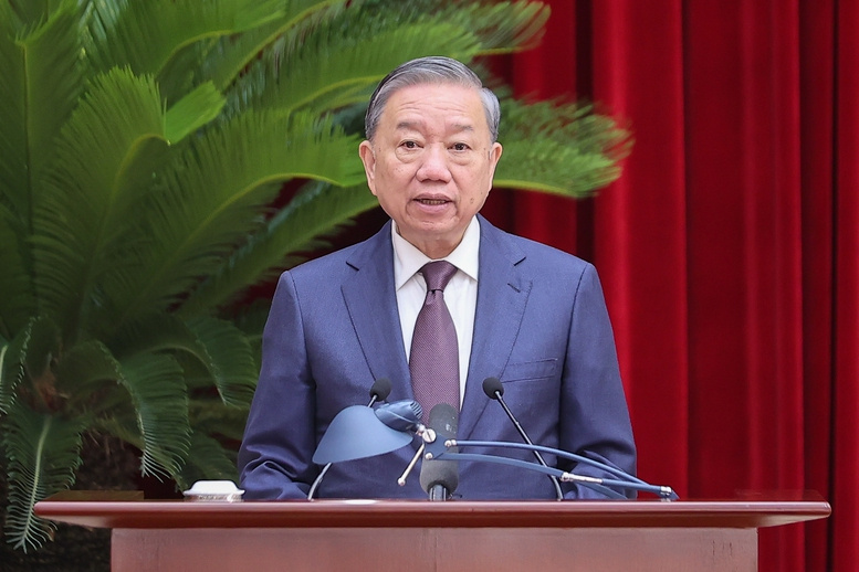 Tổng bí thư