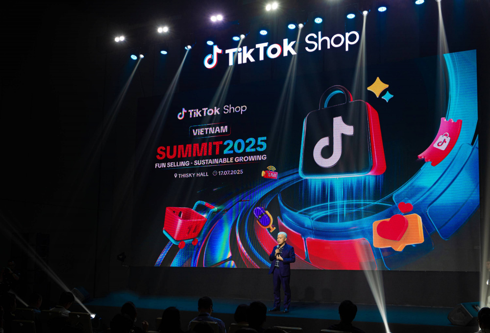  ông Nguyễn Lâm Thanh, Đại diện TikTok Việt Nam, đã nhấn mạnh về chiến lược “tăng trưởng đi đôi với tái đầu tư” của nền tảng