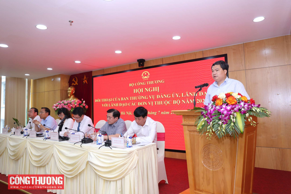 Hội nghị đối thoại của Ban Thường vụ Đảng ủy, Lãnh đạo Bộ với Lãnh đạo các đơn vị thuộc Bộ Công Thương năm 2025