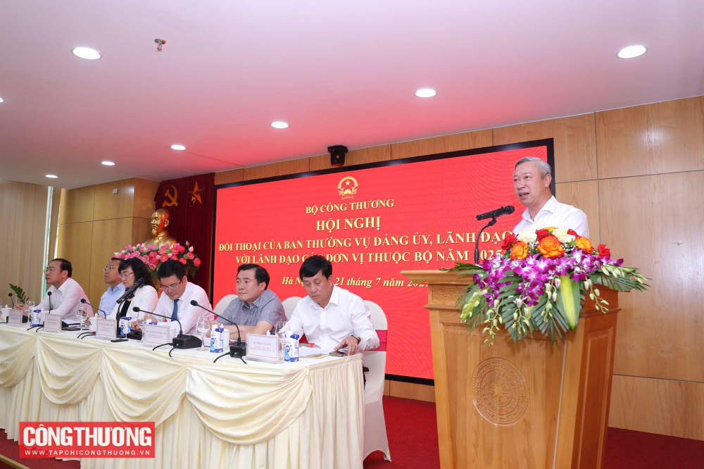 Hội nghị đối thoại của Ban Thường vụ Đảng ủy, Lãnh đạo Bộ với Lãnh đạo các đơn vị thuộc Bộ Công Thương năm 2025