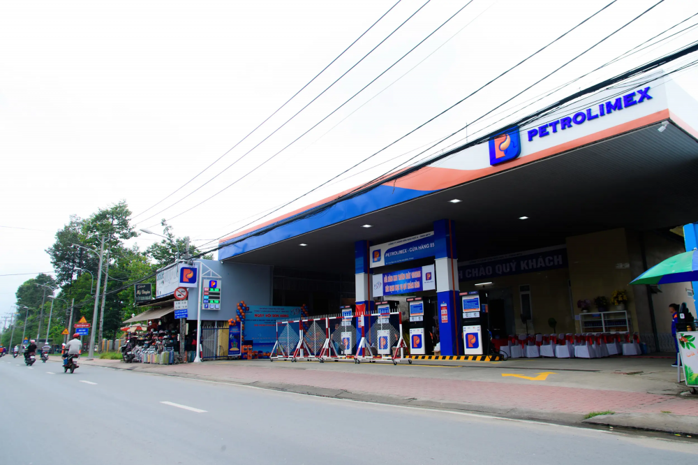 cửa hàng xăng dầu