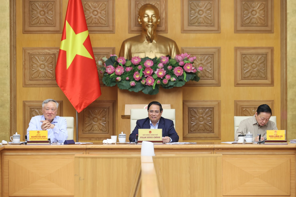 hội nghị đánh giá kết quả sắp xếp tổ chức bộ máy bên trong của các bộ, ngành và sơ kết 1 tháng vận hành chính quyền địa phương 2 cấp