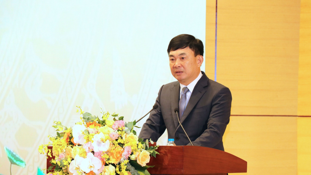 than khoáng sản