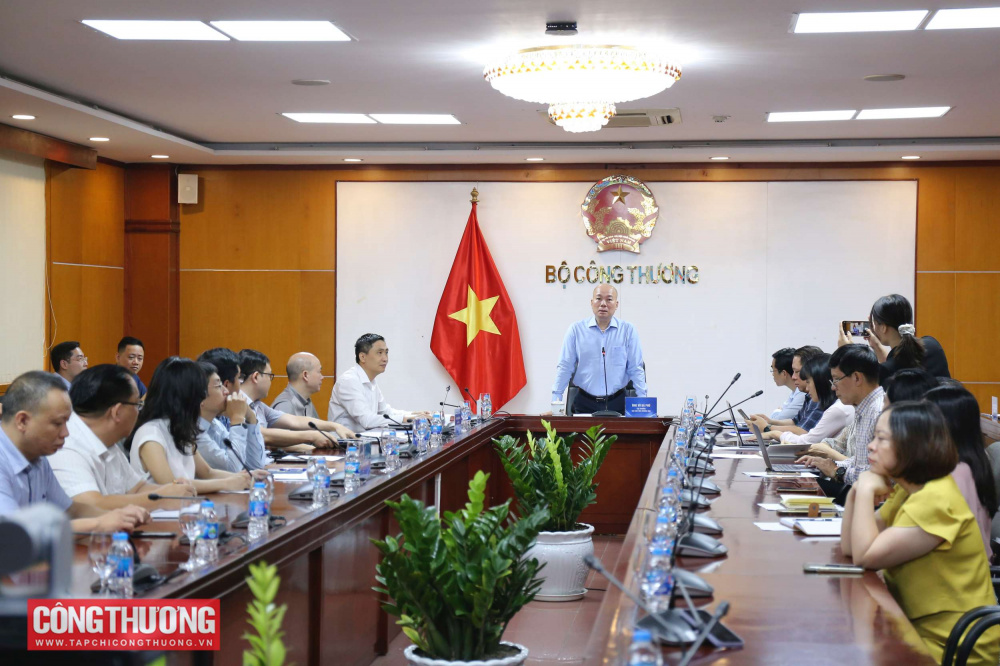 Xúc tiến thương mại, phát triển thị trường cho sản phẩm khoa học công nghệ