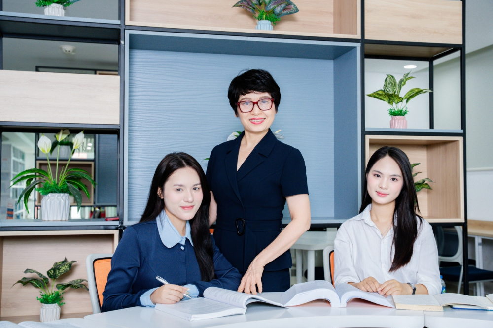 Phenikaa công bố nhiều ưu đãi, học bổng giá trị tuyển sinh sau đại học năm 2025