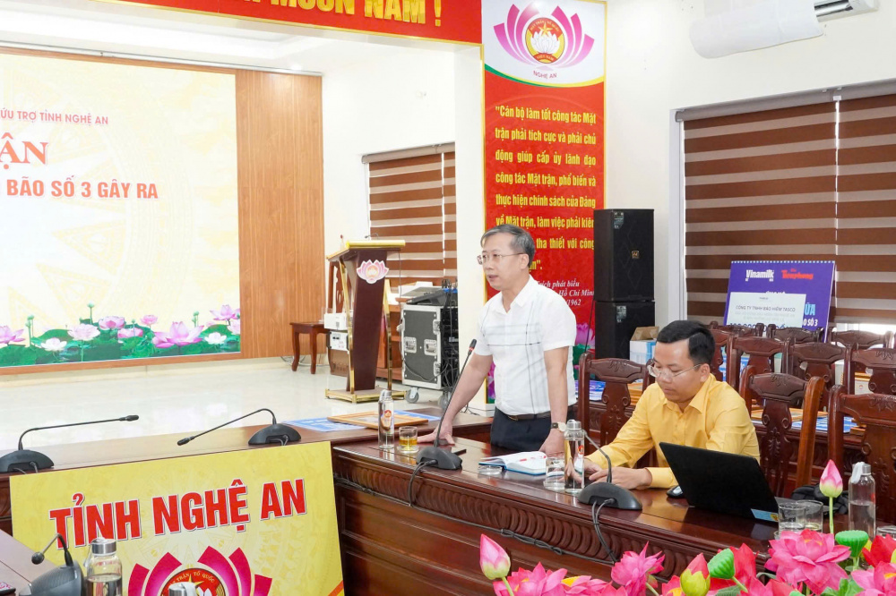 cứu trợ Nghệ An