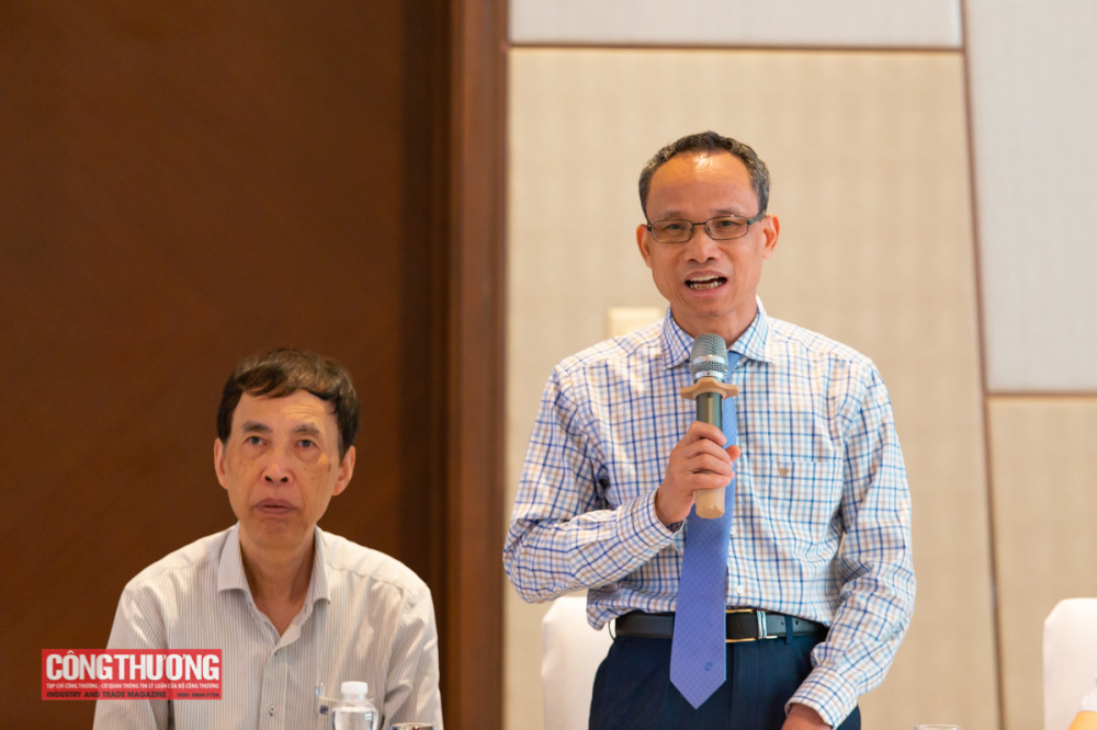 chuyên gia