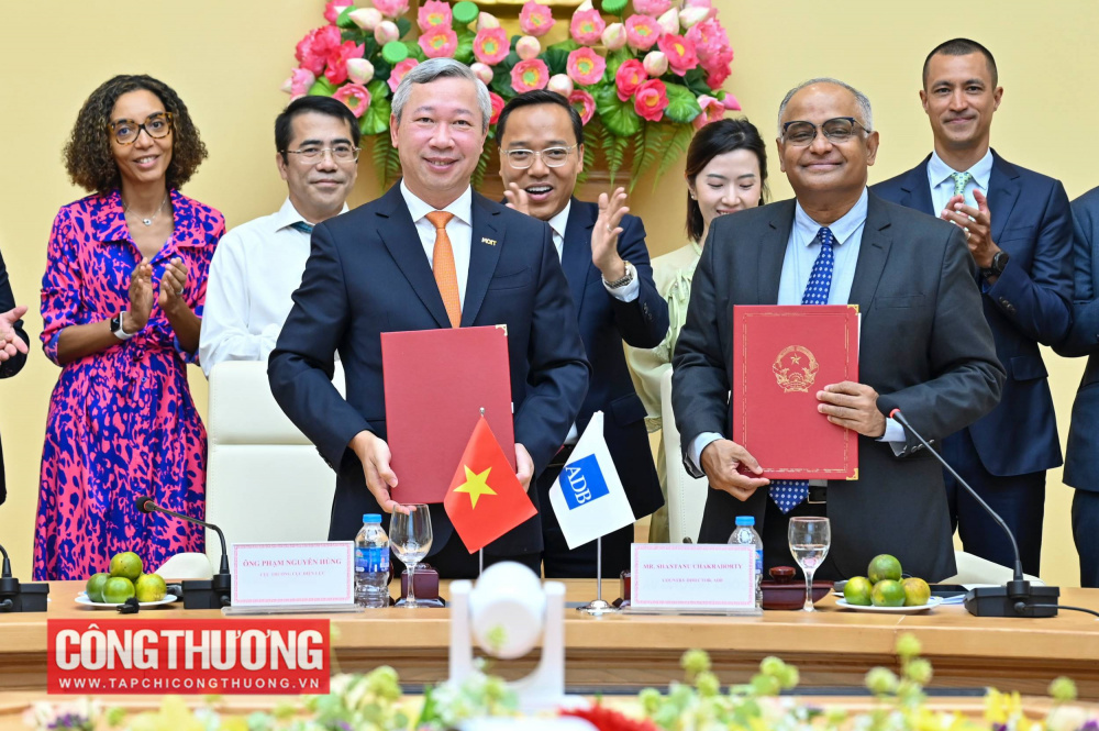 Lễ ký kết Bản ghi nhớ (MOU) giữa Bộ Công Thương và ADB về hợp tác trong lĩnh vực năng lượng và điện lực