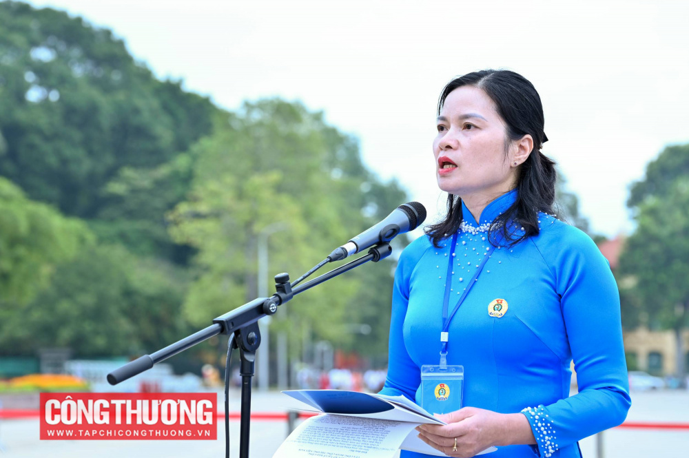Bà đức