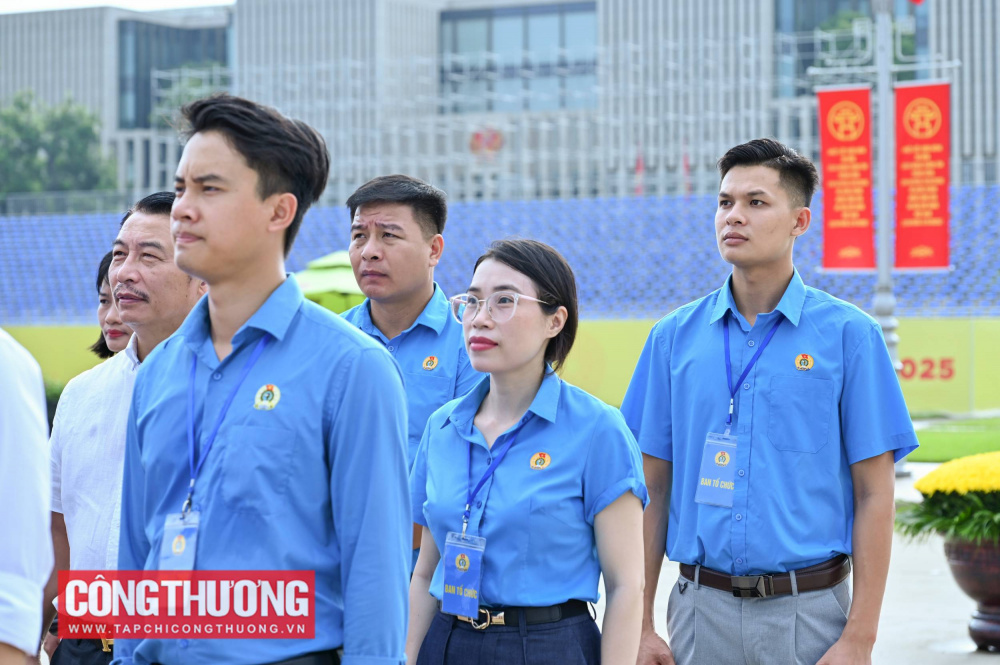 báo công