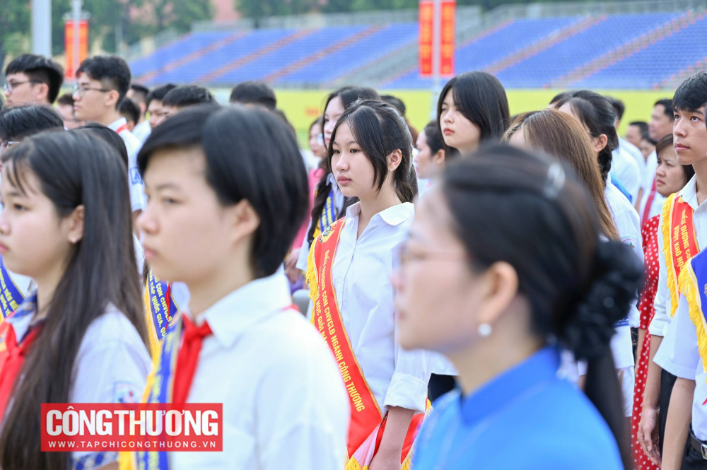 báo công