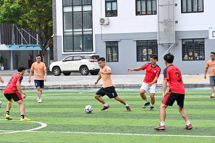 giải bóng đá tứ hùng