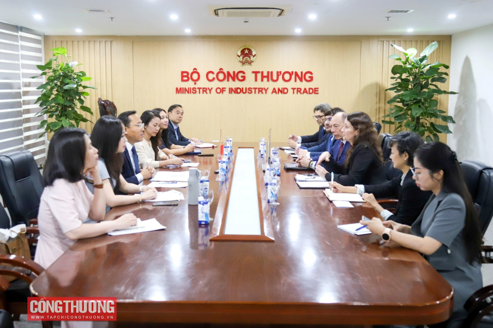 thương mại